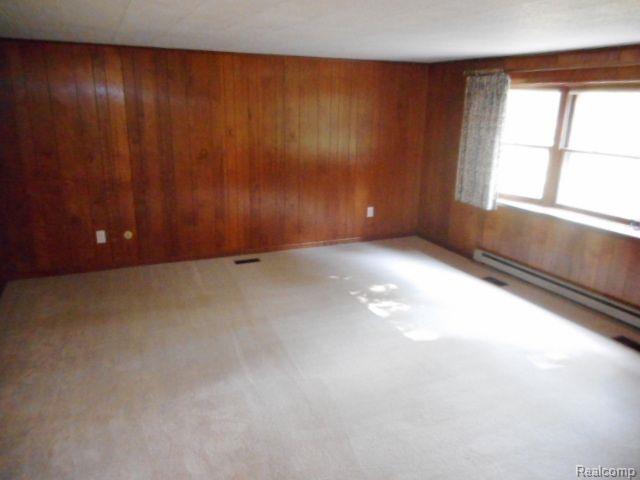 Building Photo - 7441 Jackson Park Dr