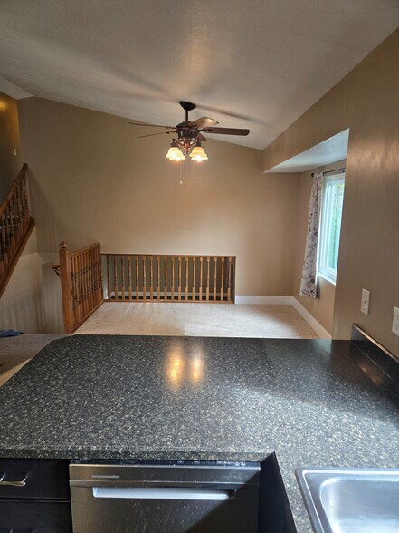 Dining Room - 315 W 750 N