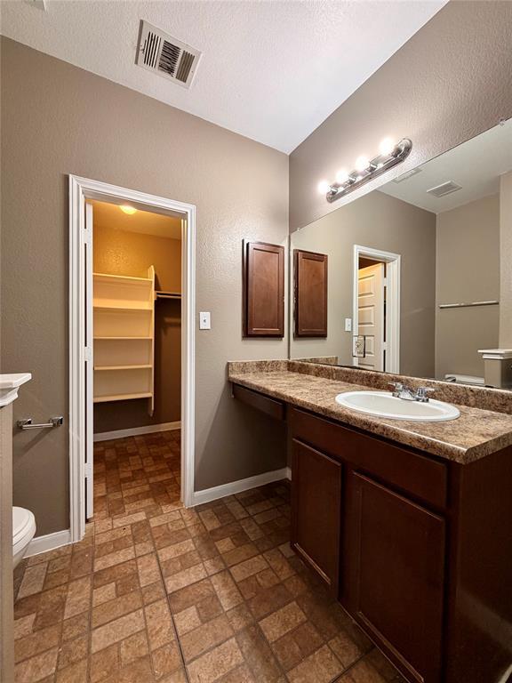 Building Photo - 12504 Paloma Blanca Way