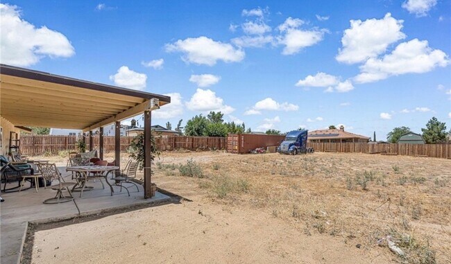 Building Photo - 15866 Sitting Bull St