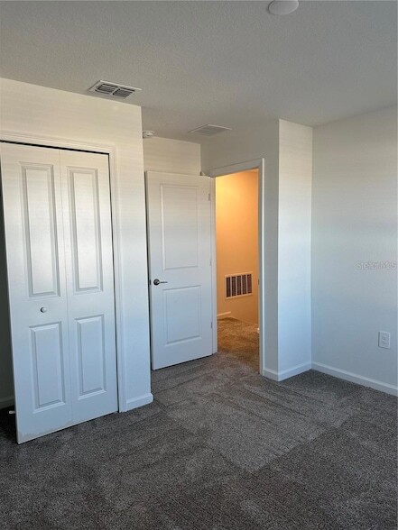 Building Photo - 15621 Water Spring Blvd