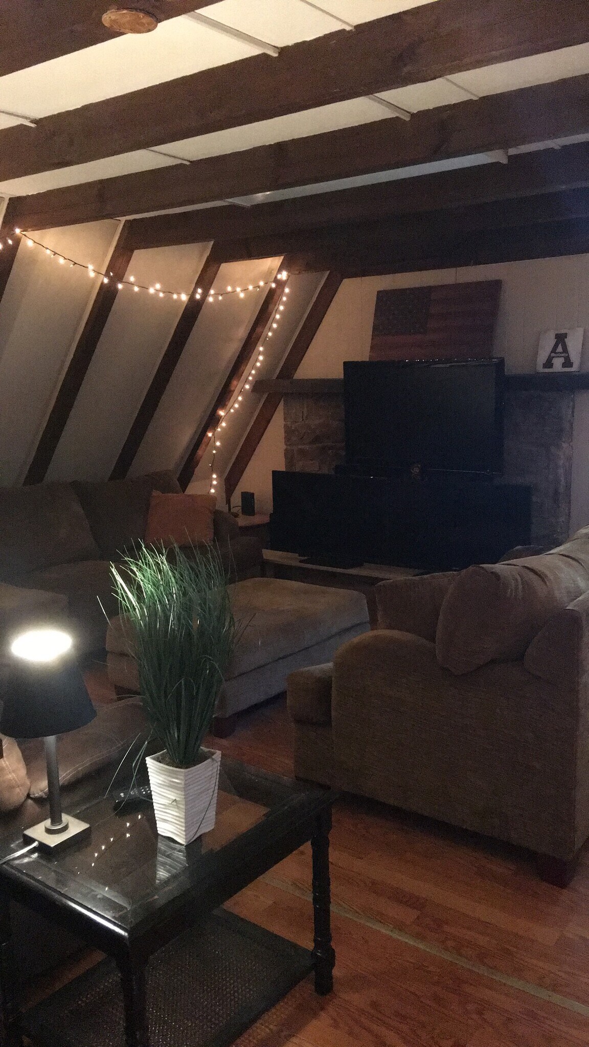 Building Photo - 166 Knowles Haven Ln