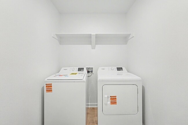 Building Photo - 526 Colorado St