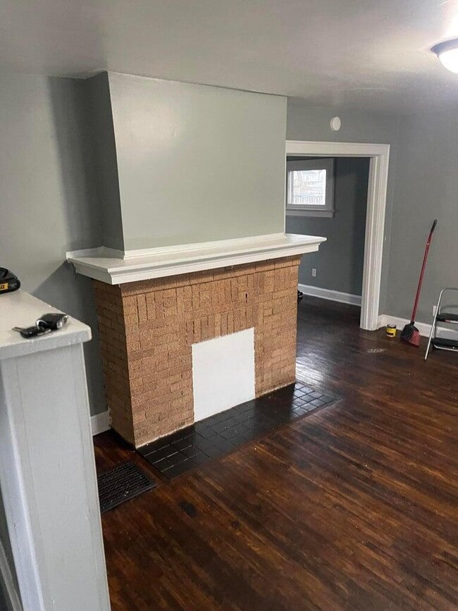 Building Photo - 1477 Briarwood Ave