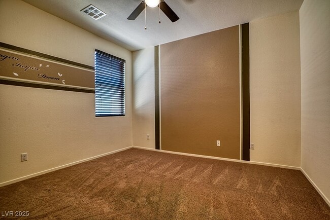 Building Photo - 8013 San Mateo St