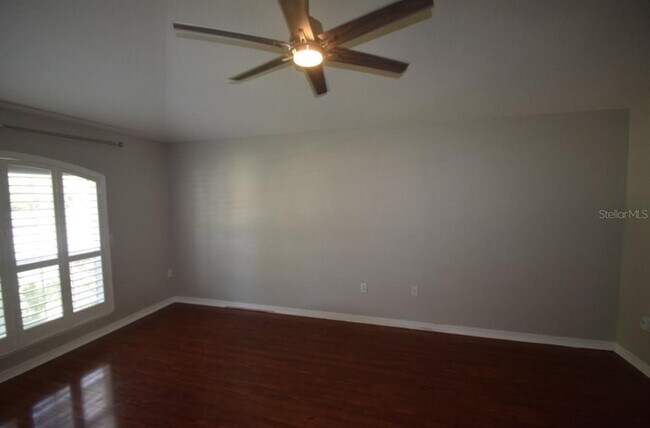 Building Photo - 241 Pine Shadow Ln