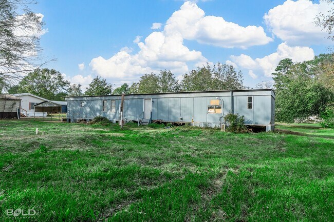 Building Photo - 435 Dixie Lake Rd