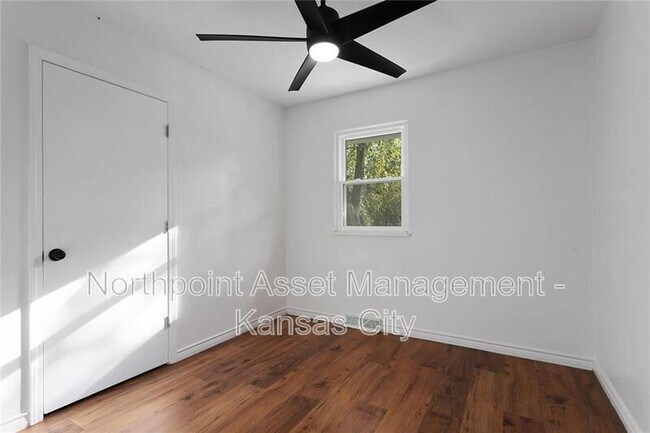Building Photo - 16364 E 34th St S