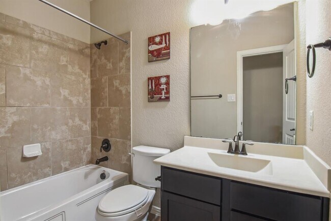 Building Photo - 4419 Juniper Bay Ln
