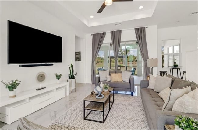 Building Photo - 2662 2nd St NW