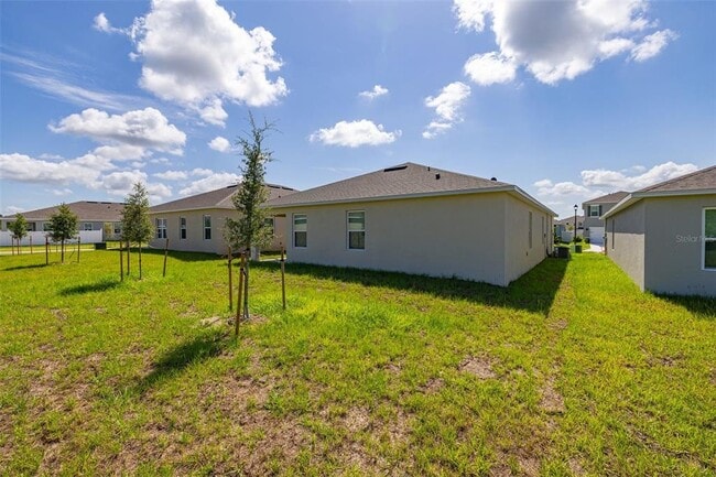 Building Photo - 2893 House Finch Rd