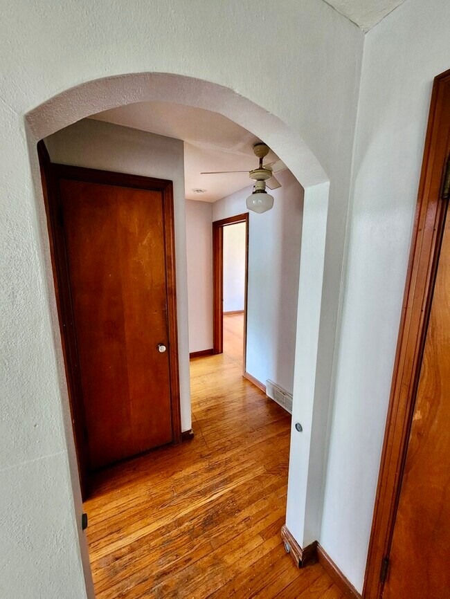 Building Photo - Duplex