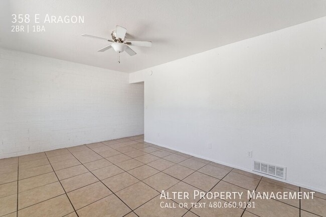 Building Photo - 358 E Aragon Rd
