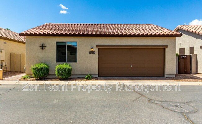 Building Photo - 4495 E Woodside Way