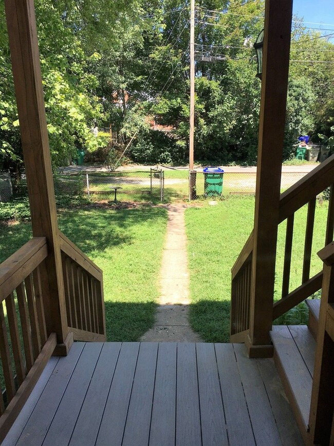 Building Photo - 3910 Cary Street Rd