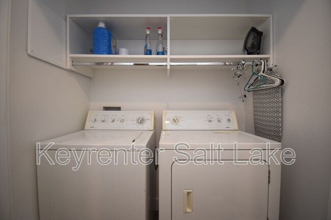 Building Photo - 2726 E Iron Bark Alley