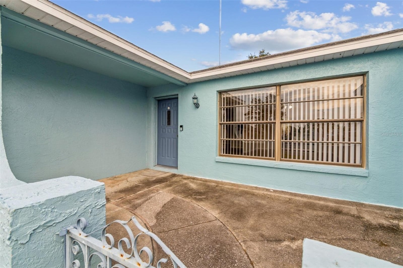 Building Photo - 2907 Narcissus Dr