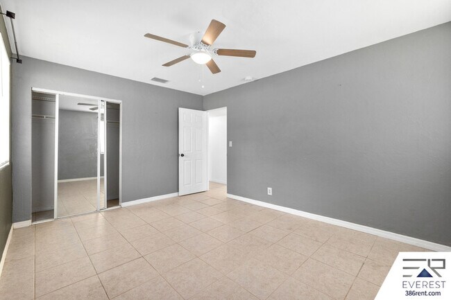 Building Photo - 618 S Lanvale Ave