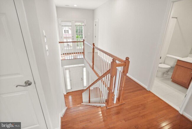 Building Photo - 8857 Yellow Hammer Dr