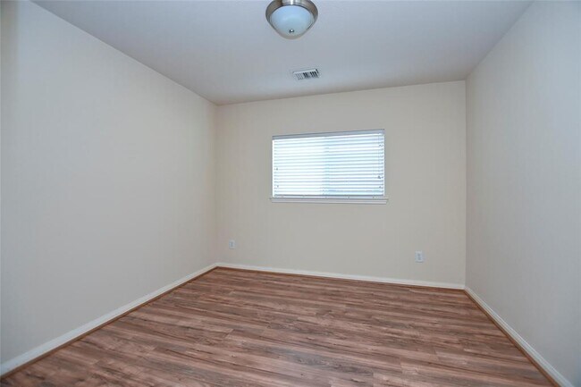 Building Photo - 19119 Canyon Ferry Ln
