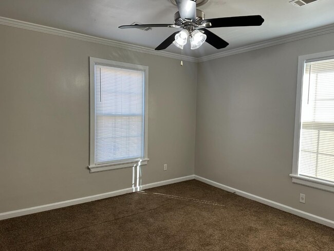 Building Photo - 1348 Springer St