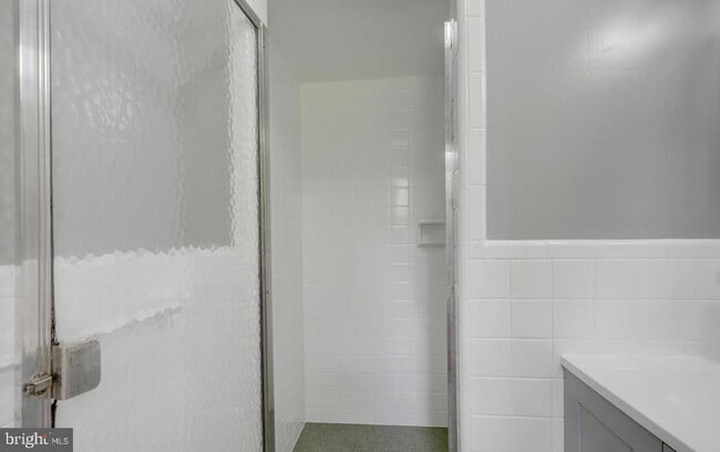 Building Photo - 11 Providence Rd