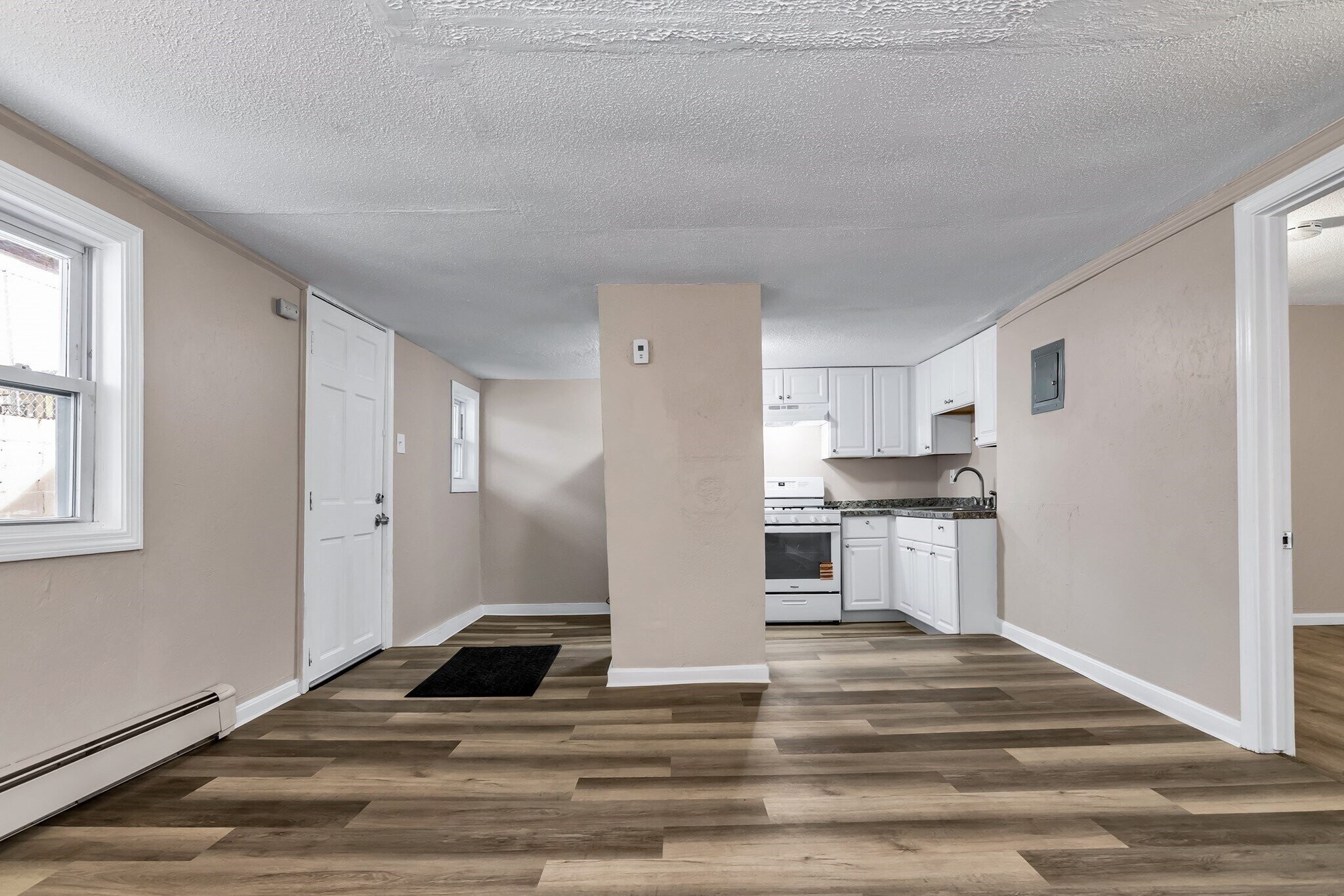 Building Photo - 153 Union St