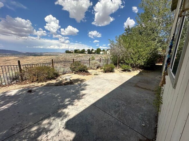 Building Photo - 2310 Madrid Dr
