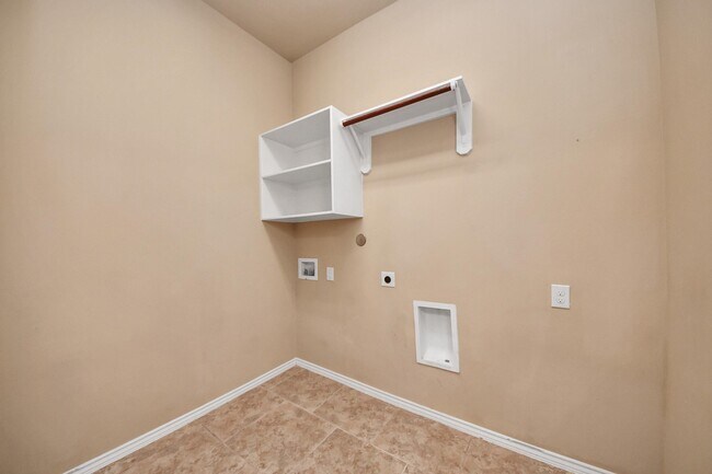 Building Photo - 2003 Sequoia Trail Ln