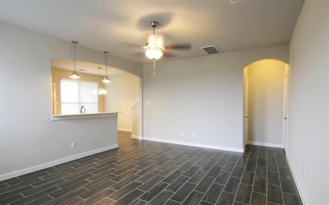 Building Photo - 117 Wickersham