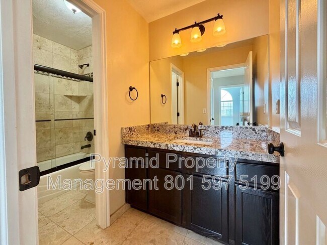 Building Photo - 4772 W 9070 S
