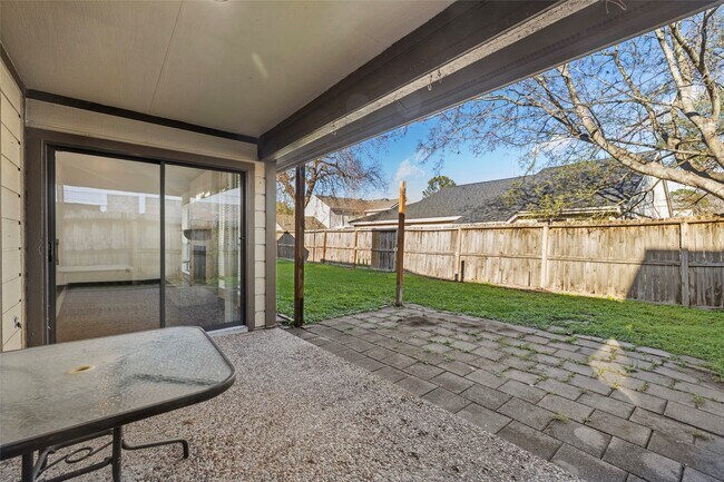 Building Photo - 3307 Ashfield Dr