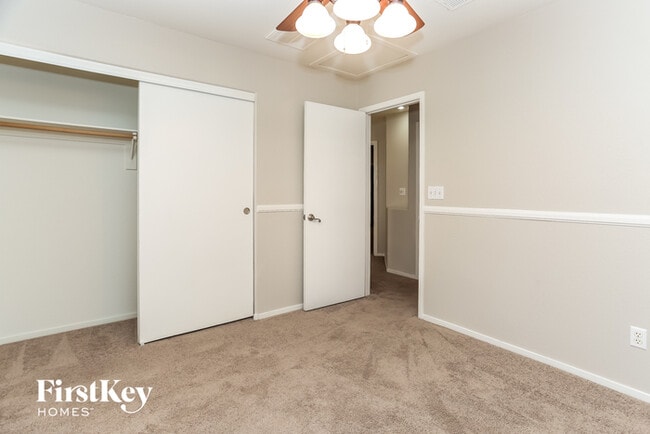 Building Photo - 7725 Donald Nelson Ave