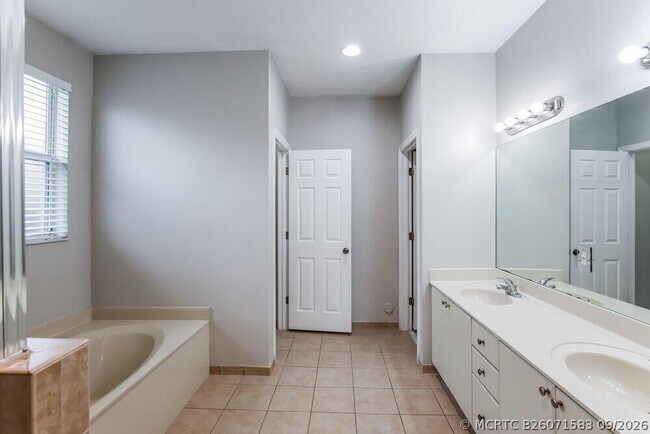 Building Photo - 20370 SW 129th Pl