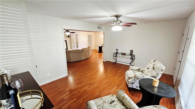 Building Photo - 29 West St