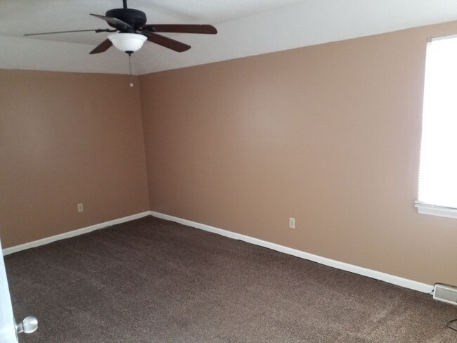 Building Photo - Coming Soon!! Large Family SF Newly Renova...