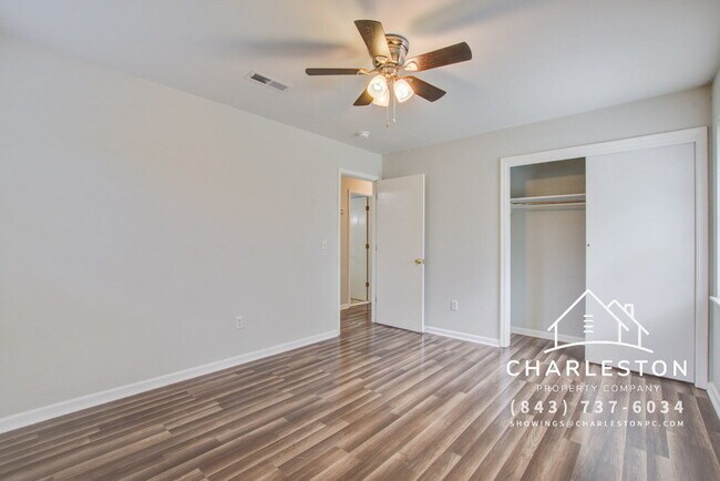 Building Photo - 1908 Swift Ave