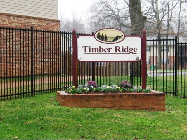 Building Photo - Timber Ridge