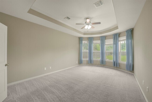 Building Photo - 9651 Thimbleweed Dr