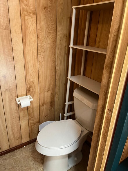 Building Photo - 2138 Richardson Rd