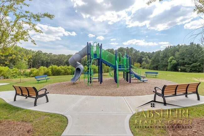 Building Photo - 2123 Water Marsh Trl