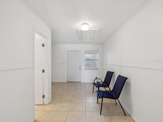 Building Photo - 3272 Minnow Creek Dr