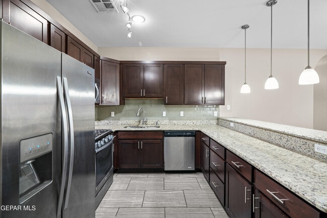 Building Photo - 2093 Charles Horak