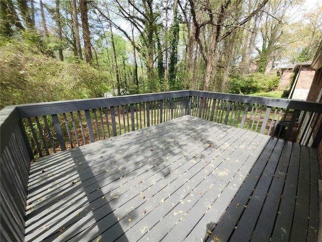 Building Photo - 2879 Port Royal Ln