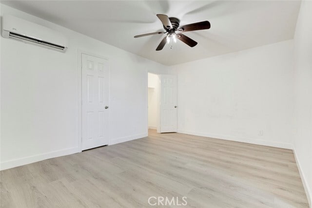 Building Photo - 8852 Morehart Ave