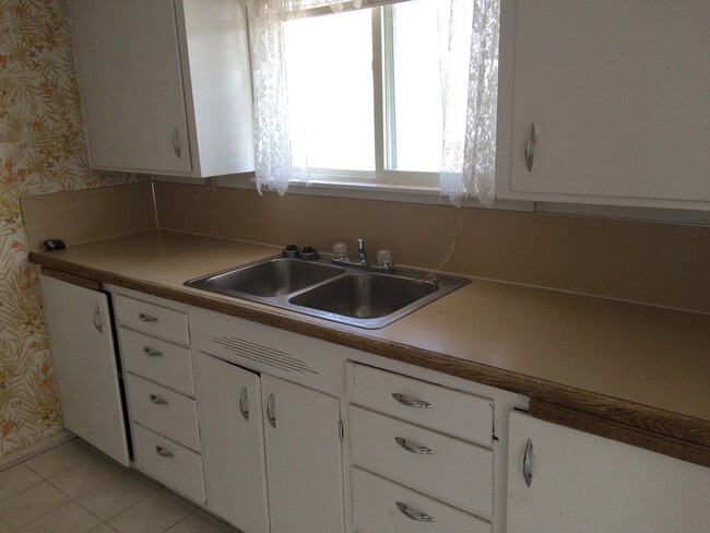 Building Photo - Pet Friendly / House for Rent!!