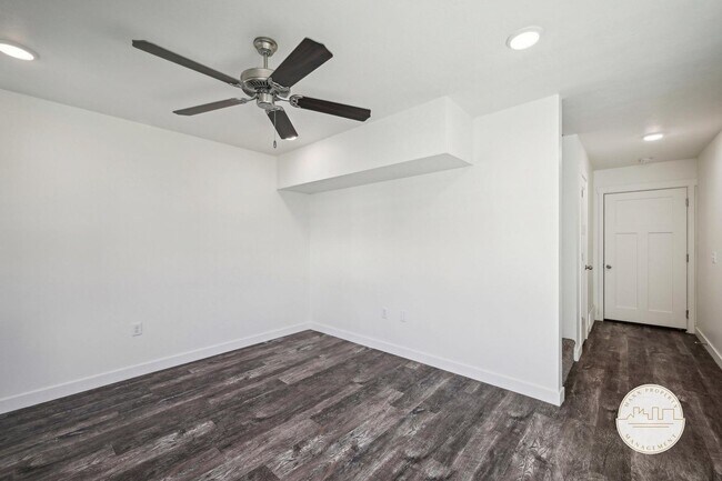 Building Photo - Dublin Farms Townhomes