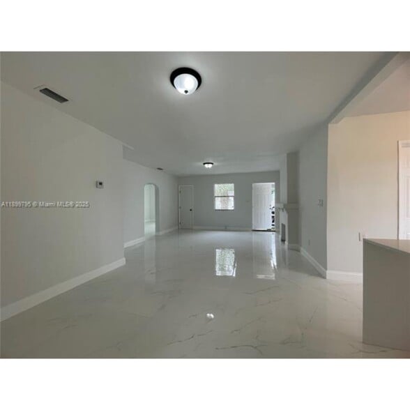 Building Photo - 7631 NW 4th Ave