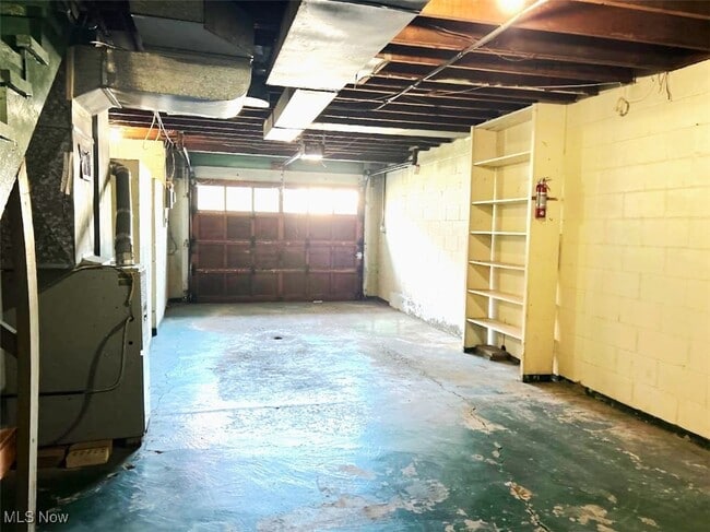 Building Photo - 2201 Pleasant Ave