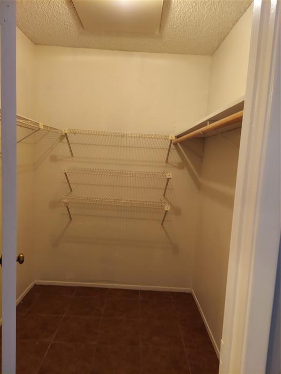 Building Photo - 12615 Brookglade Cir